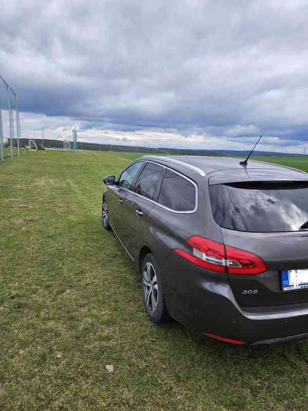 PRODÁM PEUGEOT 308 SW ALLURE výbava - STK 05/2027 - foto 6