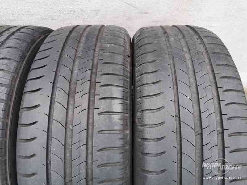 195/55R15 alu disky Škoda Fabia II Roomster 6x15 5x100 ET43 - foto 12