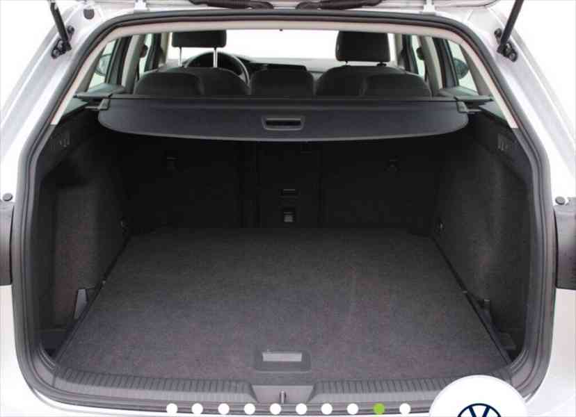Volkswagen Golf 1,0 Variant DSG 1.0 eTSI - foto 4