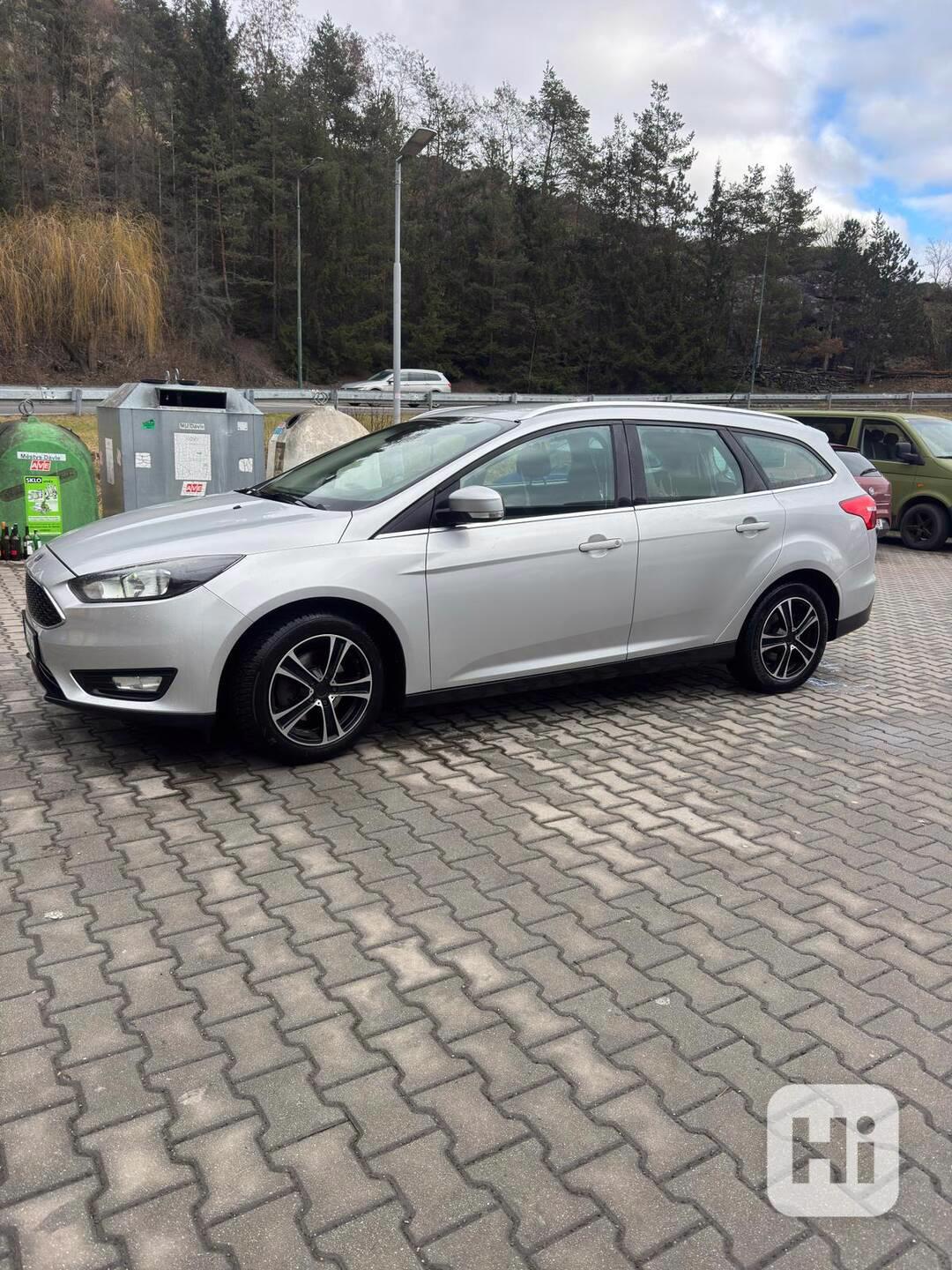 Ford Focus 1,0 ecoboost 2016 - foto 1