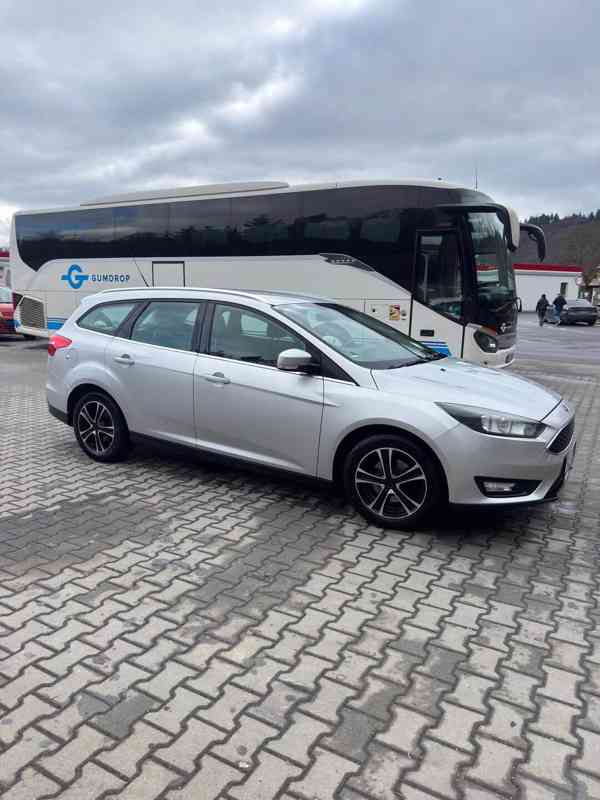 Ford Focus 1,0 ecoboost 2016 - foto 6