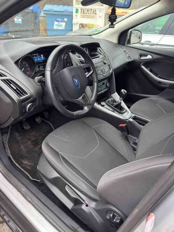 Ford Focus 1,0 ecoboost 2016 - foto 9