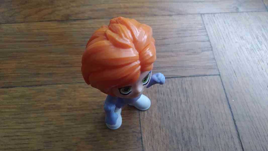 Kinder surprise 2023 - Maxi - foto 3