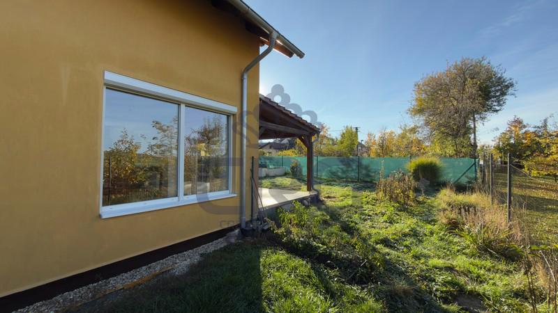 PRODEJ RD 6+KK SE DVĚMA GARÁŽEMI, MOKRÁ HORÁKOV - foto 9