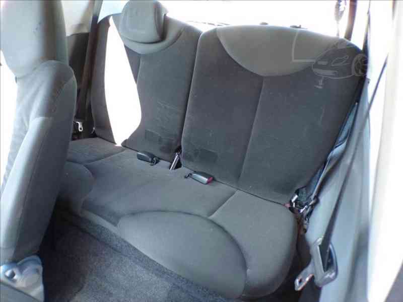 Citroën C1 1,0 i - foto 8