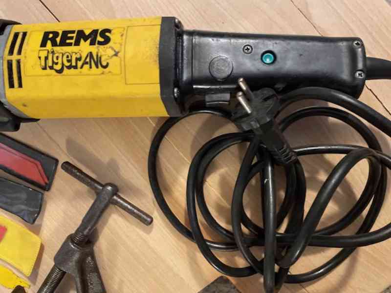 Elektrická pila REMS - foto 4
