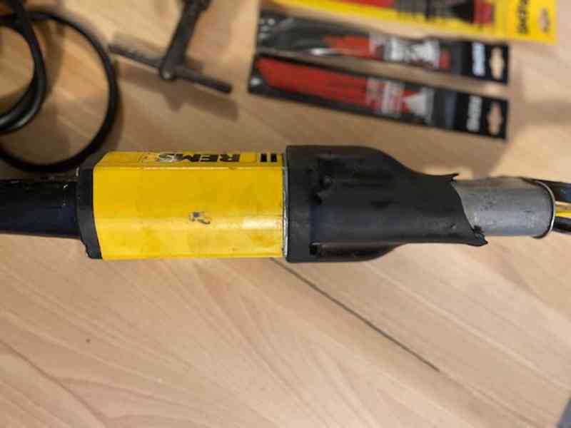 Elektrická pila REMS - foto 3