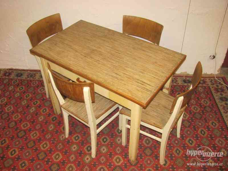 Retro jídelní stůl s židlemi - foto 3