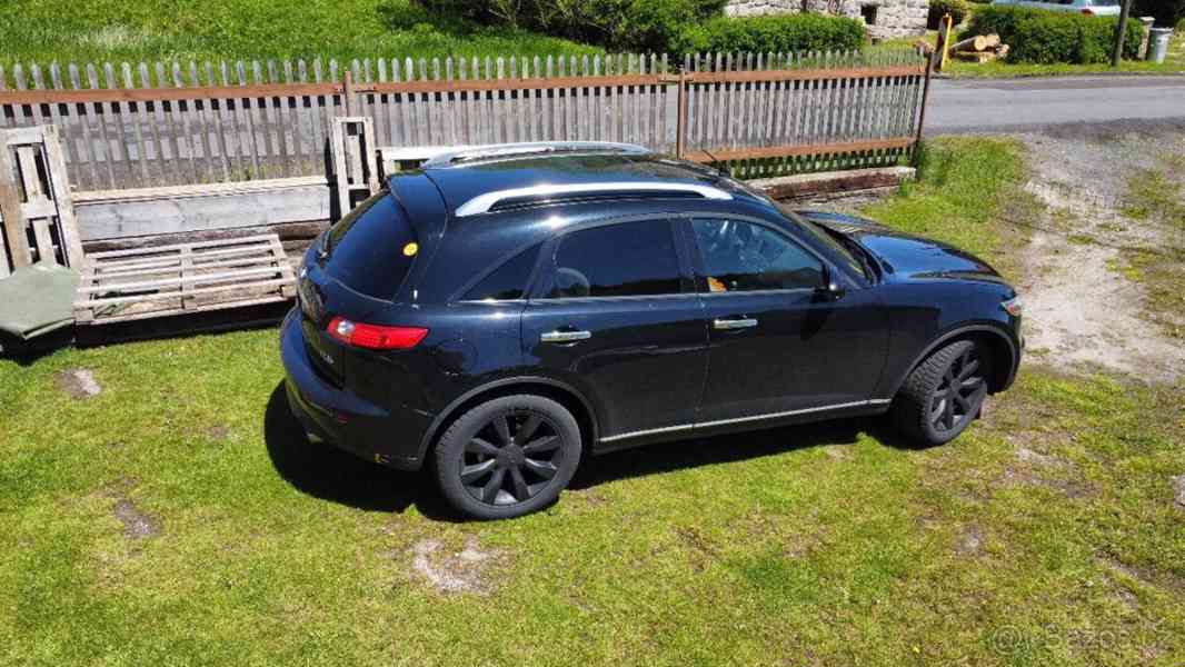 Infiniti FX35	 - foto 4