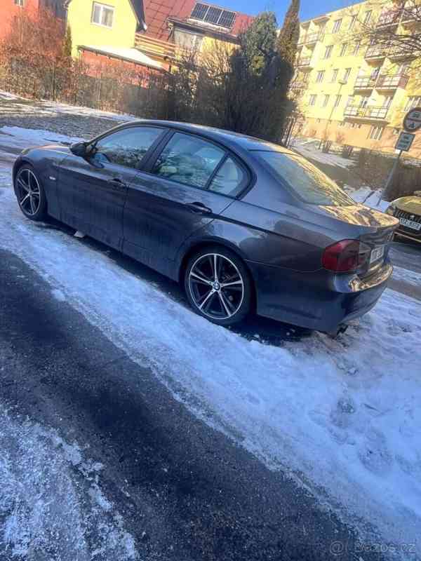BMW Řada 3 2,5   E90 325i 160kw - foto 5