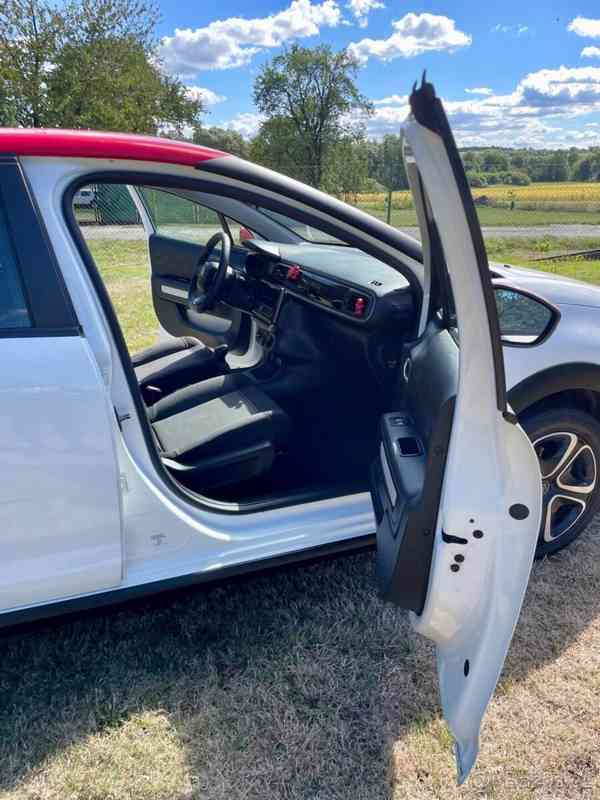 Citroën C3 1,2   FEEL - foto 3