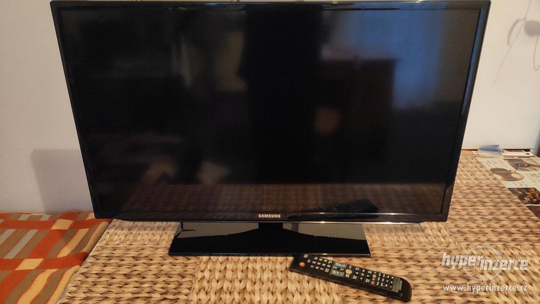 SAMSUNG UE32EH5300 - foto 1