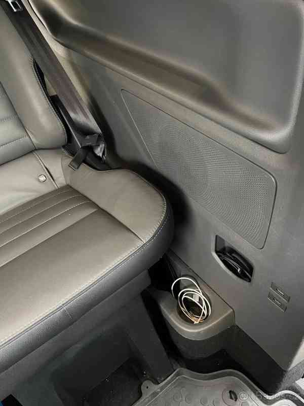 Ford Tourneo Custom Long ve verzi Titanium - foto 11