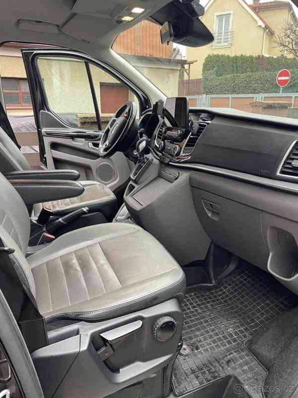 Ford Tourneo Custom Long ve verzi Titanium - foto 7