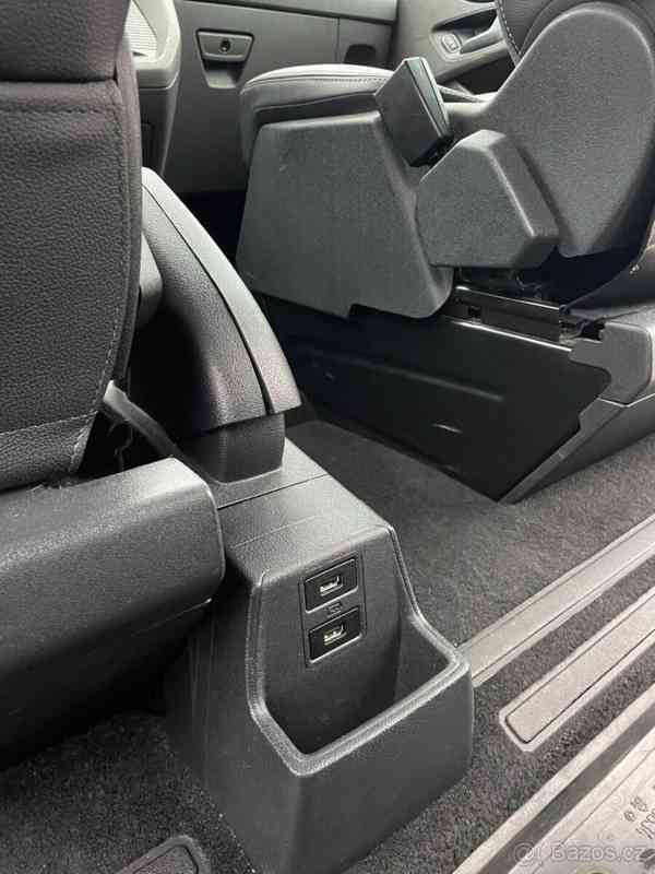 Ford Tourneo Custom Long ve verzi Titanium - foto 10