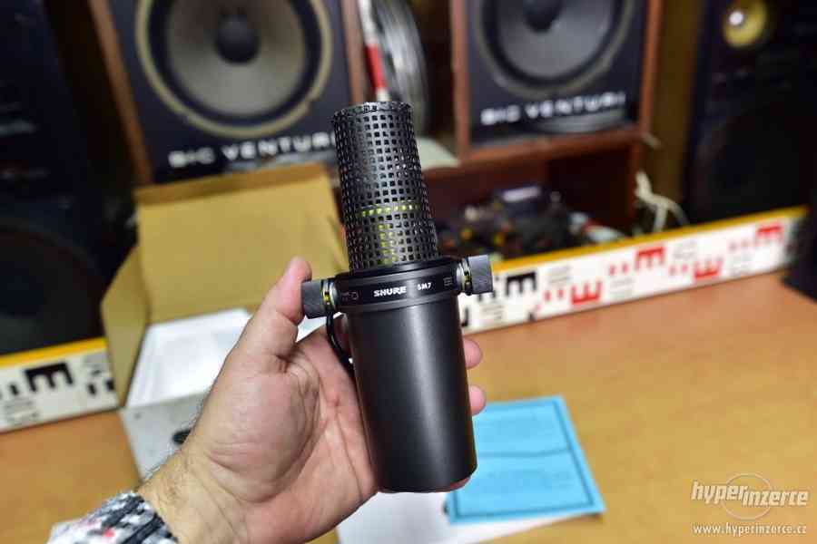 Mikrofon SHURE Model SM7 Unidirectional Dynamic Microphone - foto 3