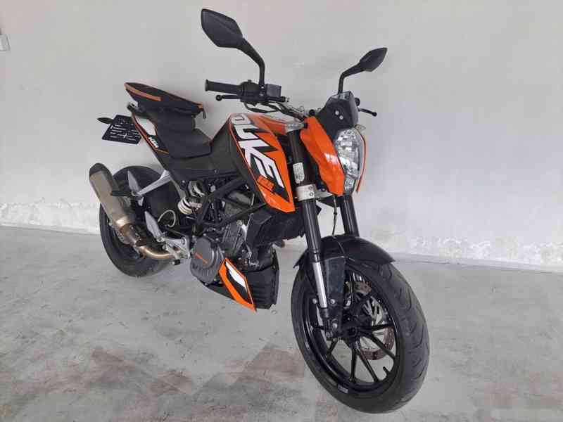 KTM 125 Duke - foto 2