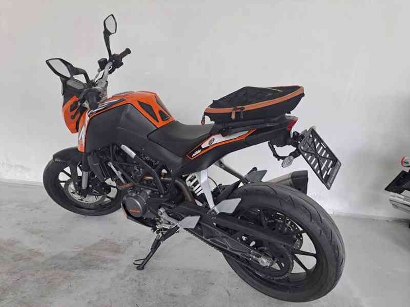 KTM 125 Duke - foto 6