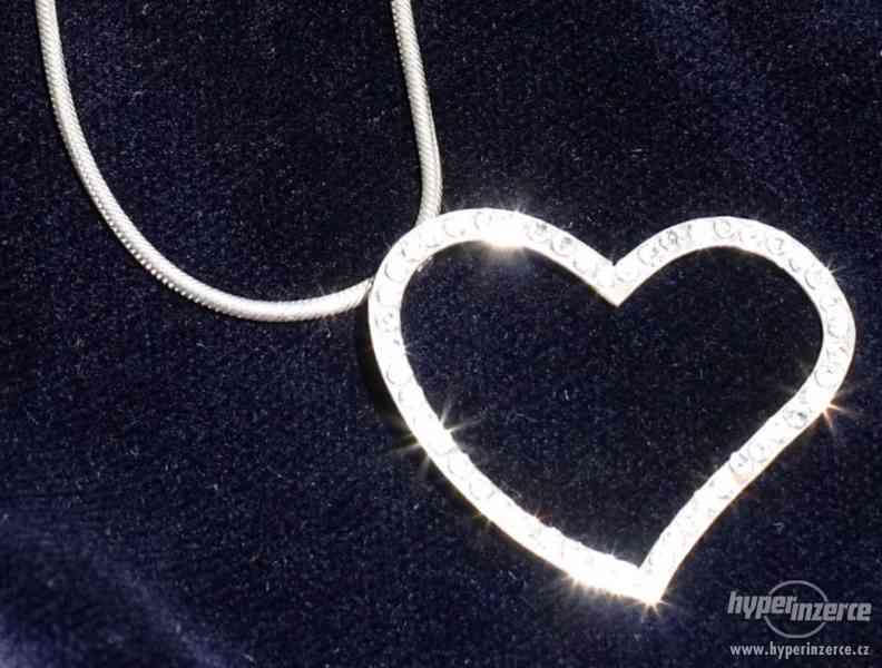 GITA - luxusní stříbrný šperk ve tvaru srdce - foto 2