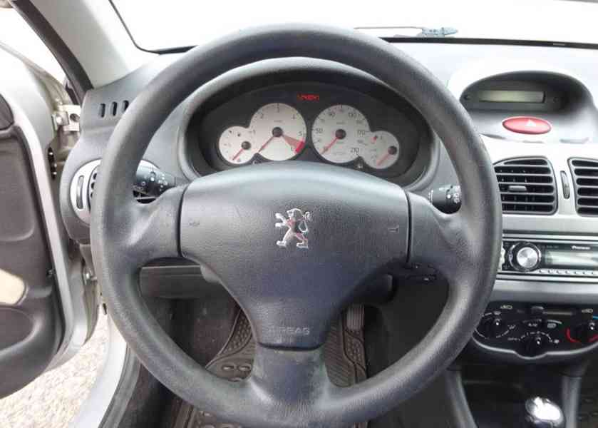 Peugeot 206, 1.4 HDI Combi (50 KW) r.v.2005  - foto 8