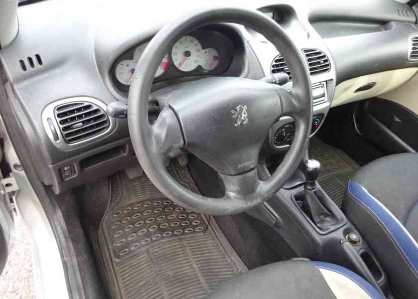 Peugeot 206, 1.4 HDI Combi (50 KW) r.v.2005  - foto 5