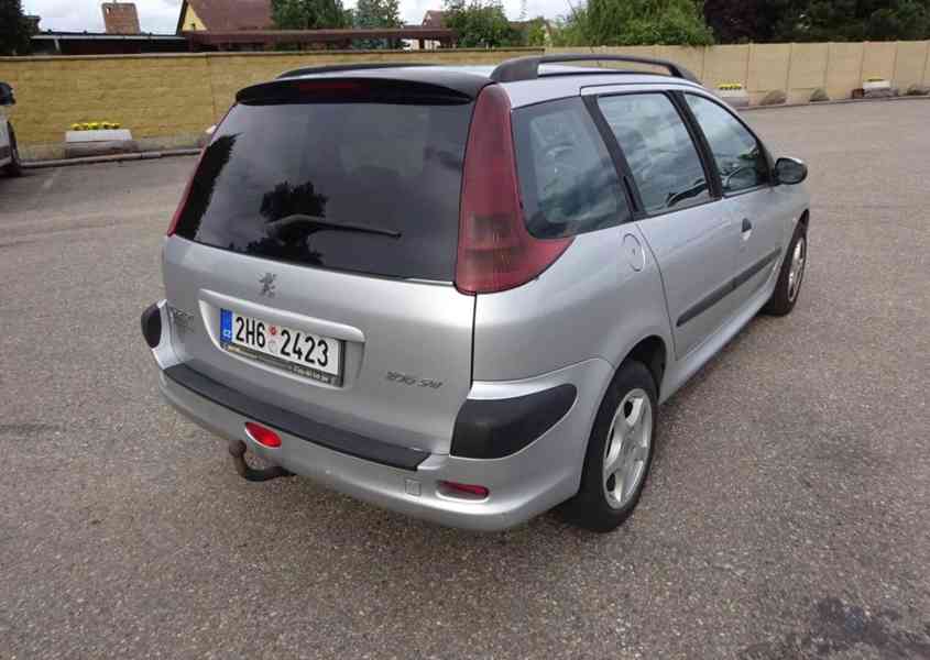 Peugeot 206, 1.4 HDI Combi (50 KW) r.v.2005  - foto 4
