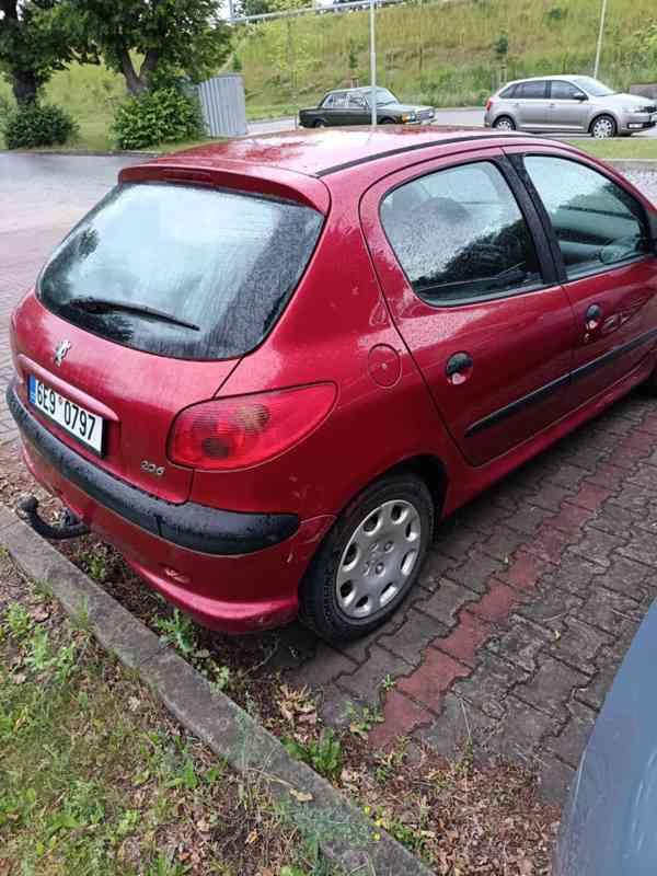 2006 Peugeot 206 1,4i - foto 2