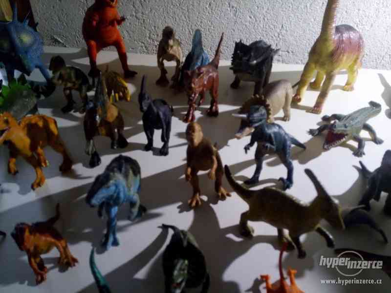 Dinosauri - foto 3