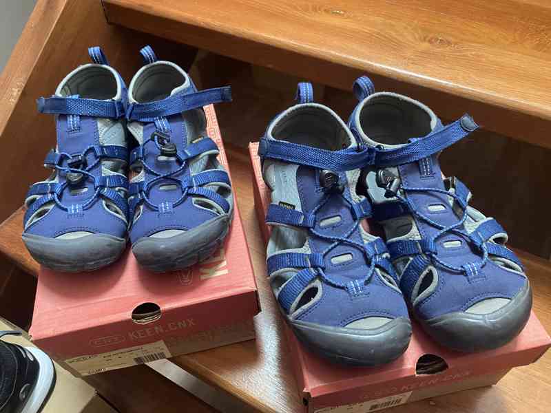 Keen velikost 38 2x, 39 1x - foto 6