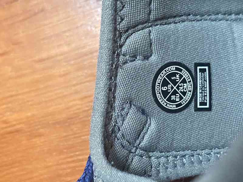 Keen velikost 38 2x, 39 1x - foto 3