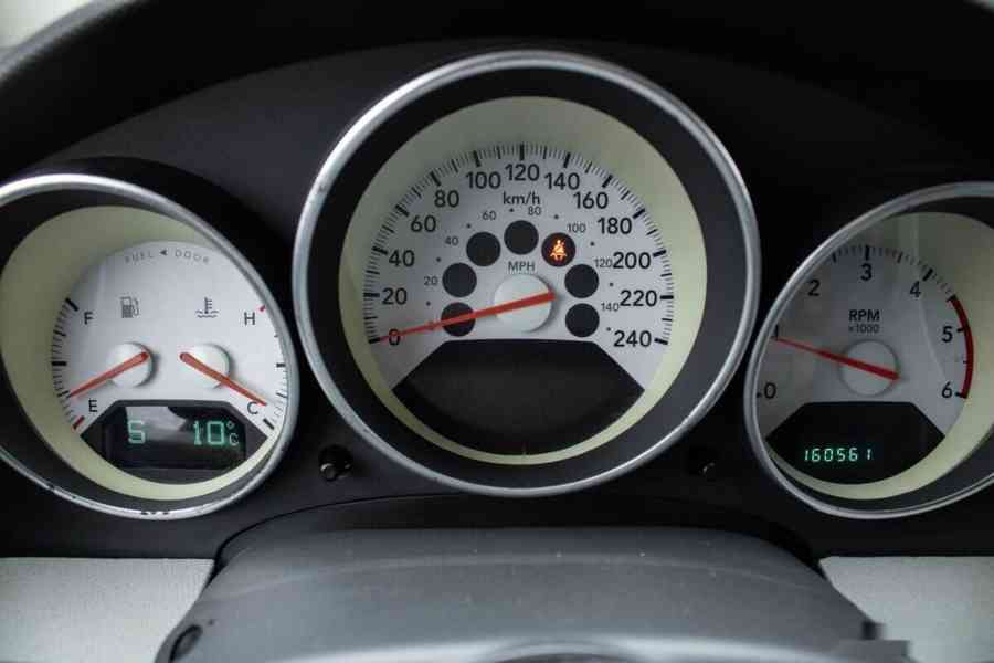 Dodge Caliber SE 2.0 CRD - foto 12