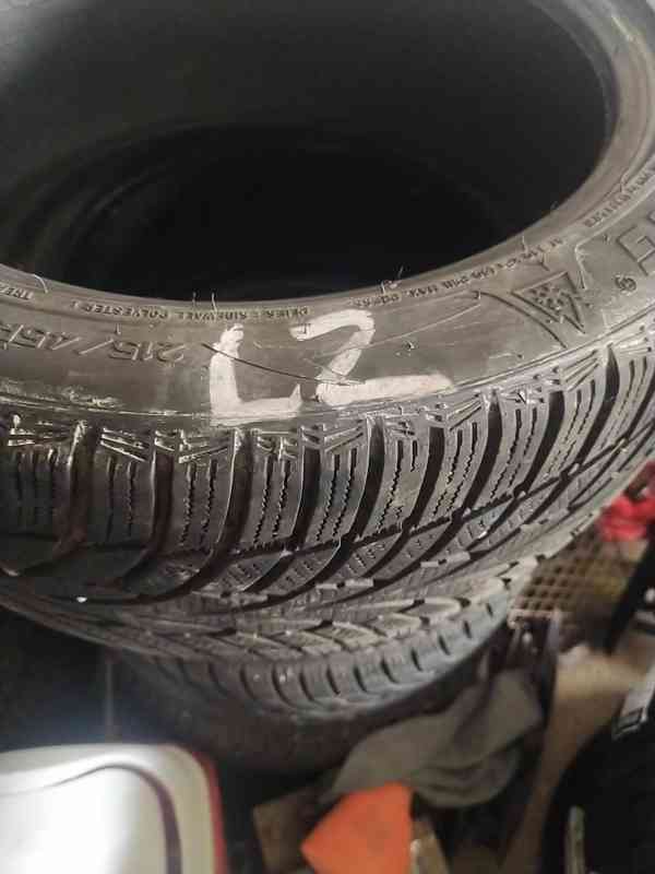 Zimní gumy 215/45/R16 - prodej - foto 7