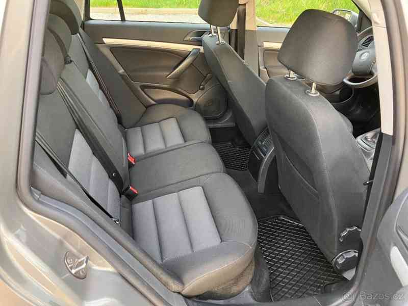 Škoda Octavia 2, 2007, 1.6, 75kw, 132 000km, serv.knížka  - foto 10