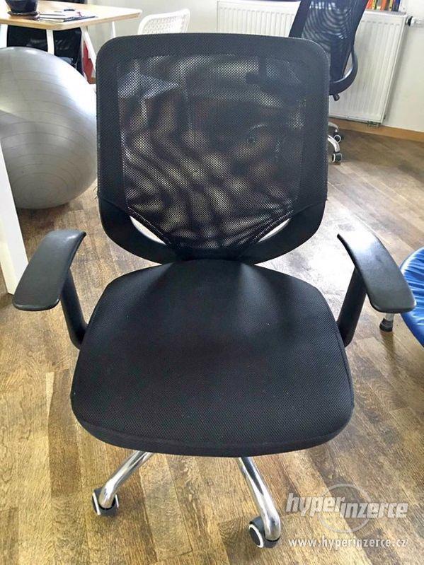 Kancelářské židle - černé - foto 1