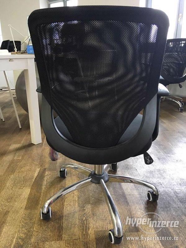 Kancelářské židle - černé - foto 2