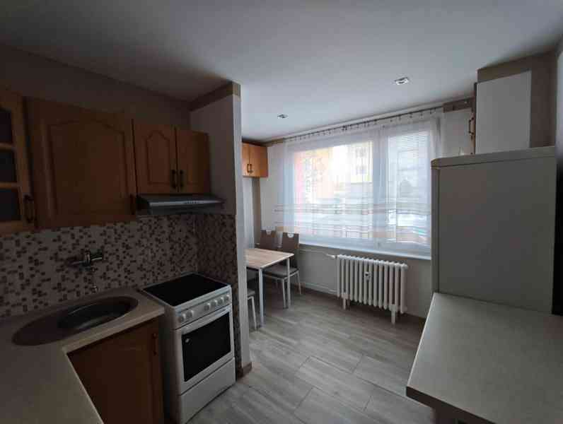 Pronájem bytu 2+1 60 m², Skuteč - foto 3