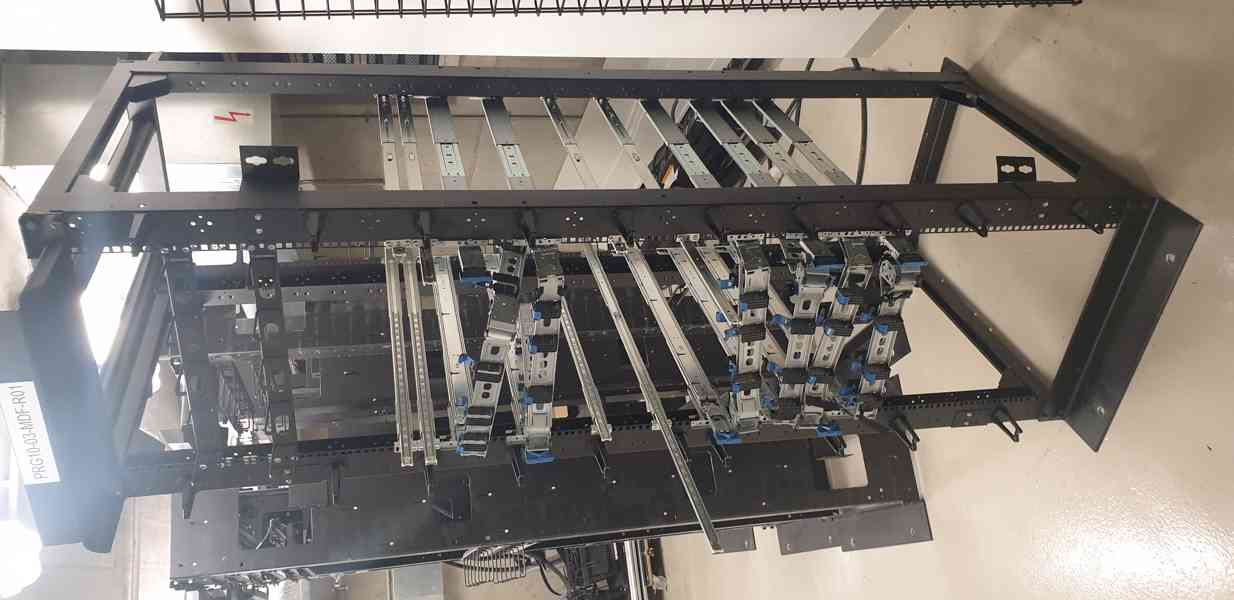 Rack - rozvaděče datové 19" 42U  - foto 2
