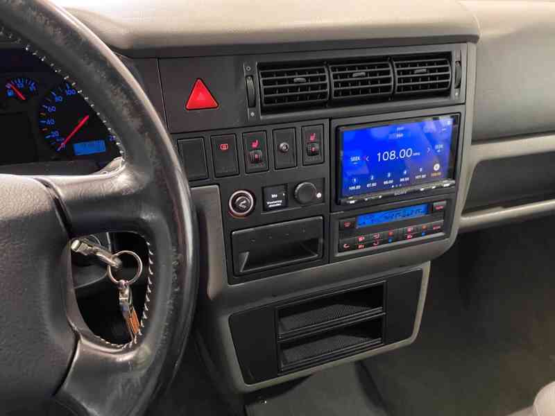 Volkswagen T4 Multivan 2,5TDI 111kw - foto 6