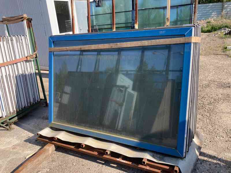 Okna, výlohy - foto 2