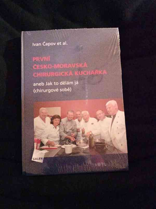 První Česko - moravská chirurgická kuchařka 