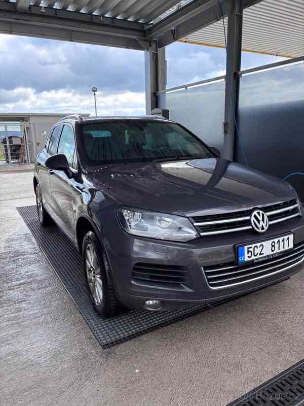 Volkswagen Touareg 3,0   2012, TDI V6 Bluemotion - foto 1
