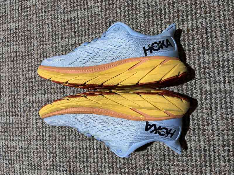 Hoka Clifton 8, velikost 38 - foto 8