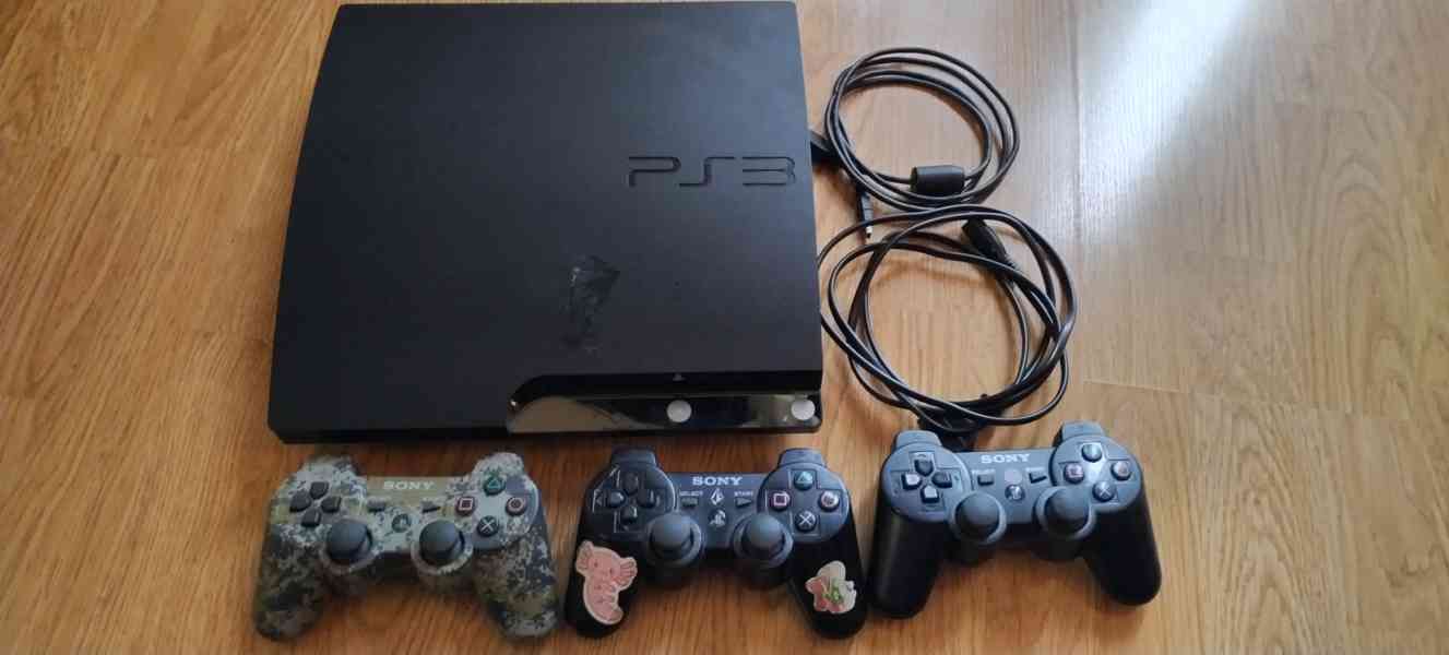 Ps 3 + 3 ovladače, hry a volant  - foto 2