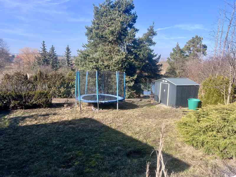 Chata s pergolou v obci Lipník u Hrotovic - foto 3