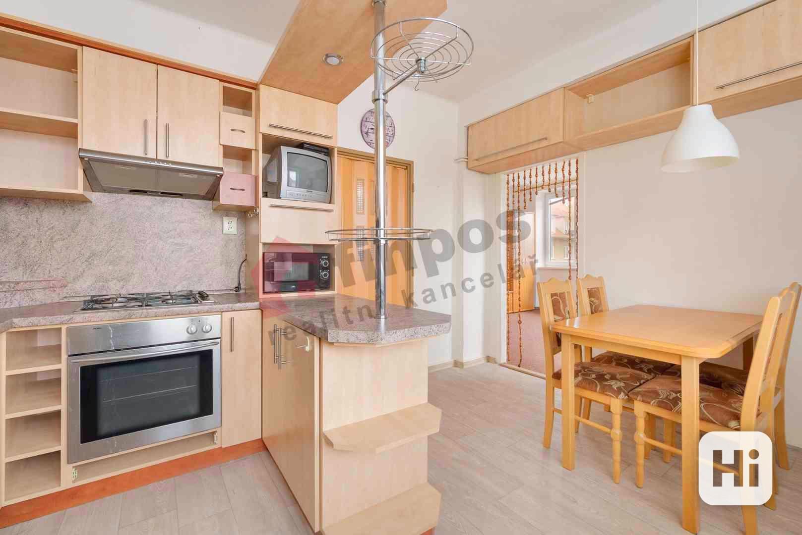 Prodej bytu 2+1 64 m2 v Bzenci, okres Hodonín - foto 1