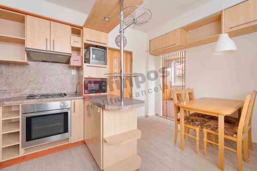 Prodej bytu 2+1 64 m2 v Bzenci, okres Hodonín - foto 1
