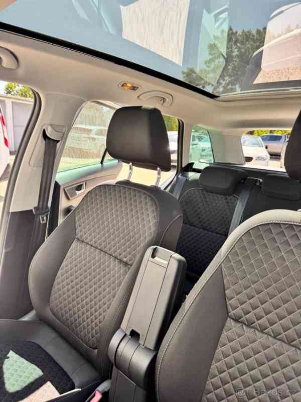 Škoda Fabia 1,4   TDi 66 kW DRIVE - foto 11