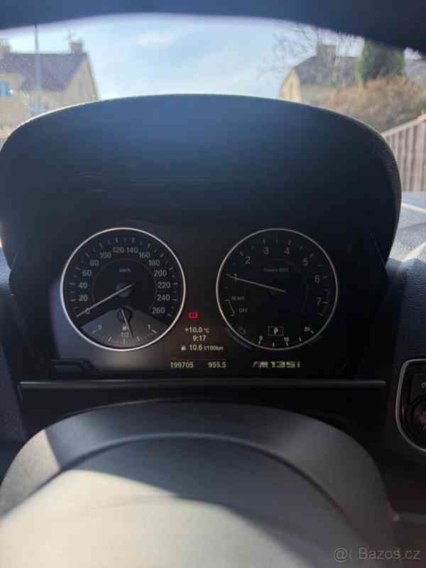 BMW Řada 1 3,0   F21 M135i xdrive - foto 8
