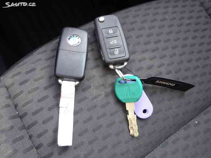 Škoda Fabia, 1,6 TDI COMBI r.v.-2010 stk:6/26 - foto 18