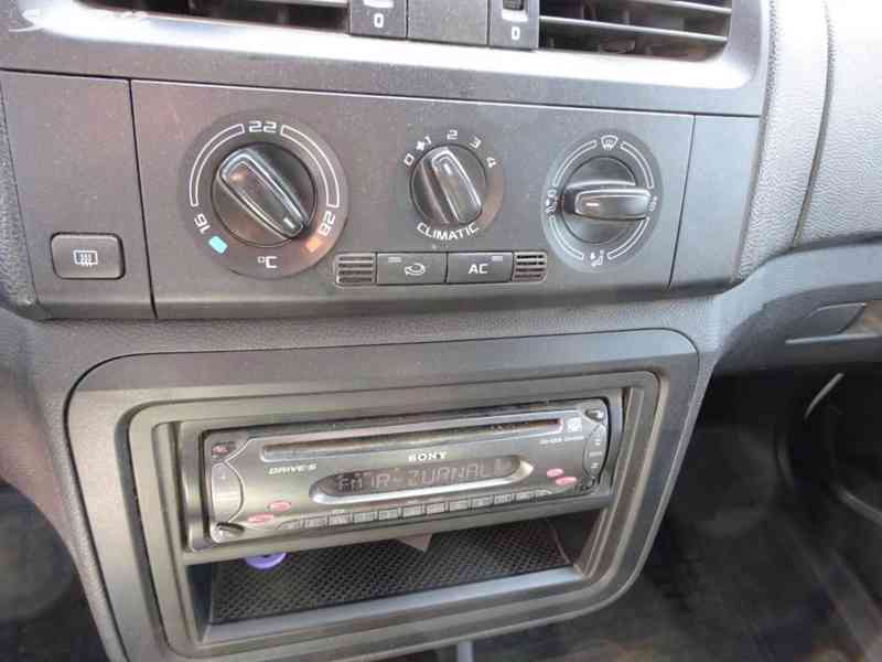 Škoda Fabia, 1,6 TDI COMBI r.v.-2010 stk:6/26 - foto 9